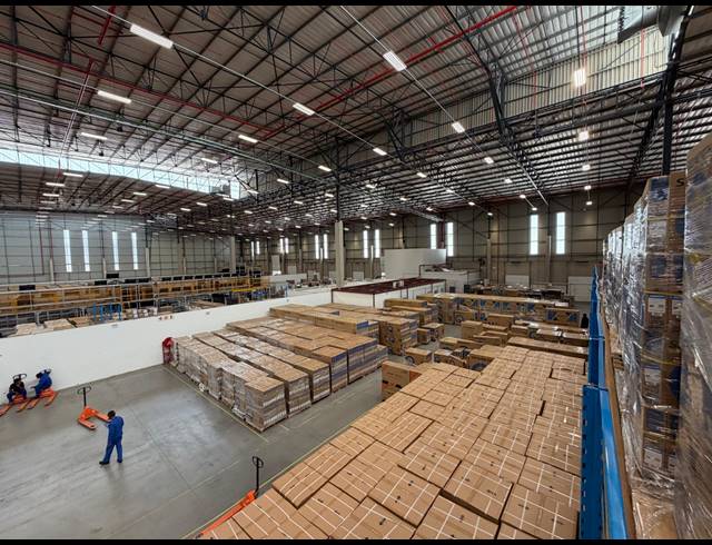 11,366M² WAREHOUSE TO LET IN CHLOORKOP